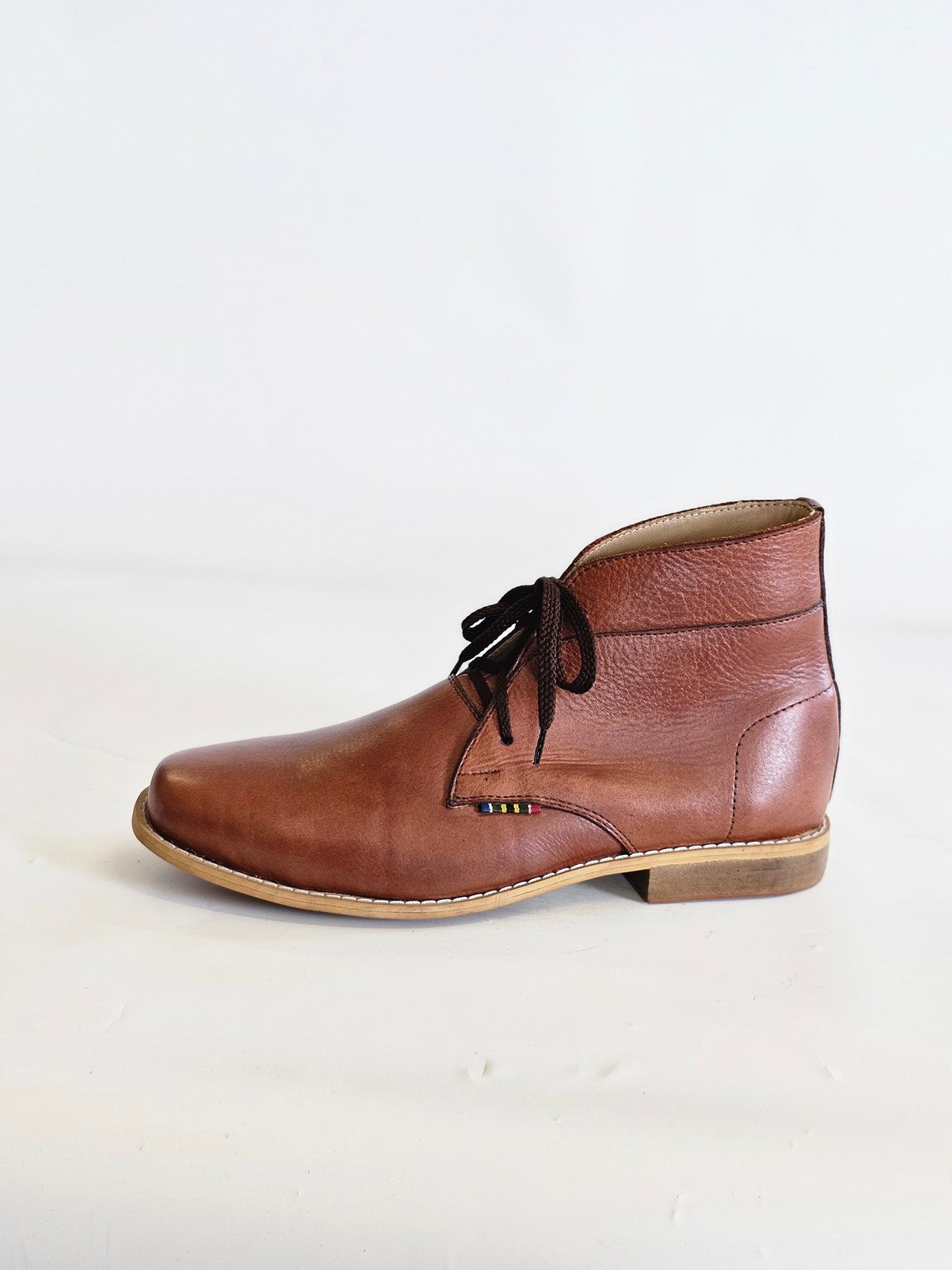 Chukka Fire - Hello Quality Collection