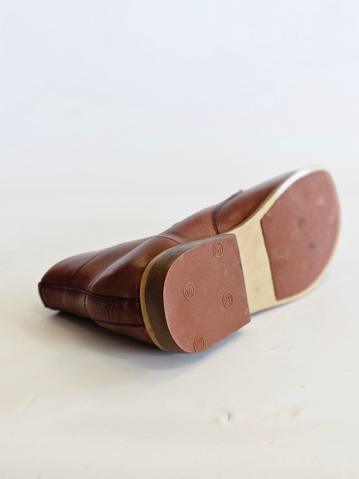 Chukka Fire - Hello Quality Collection