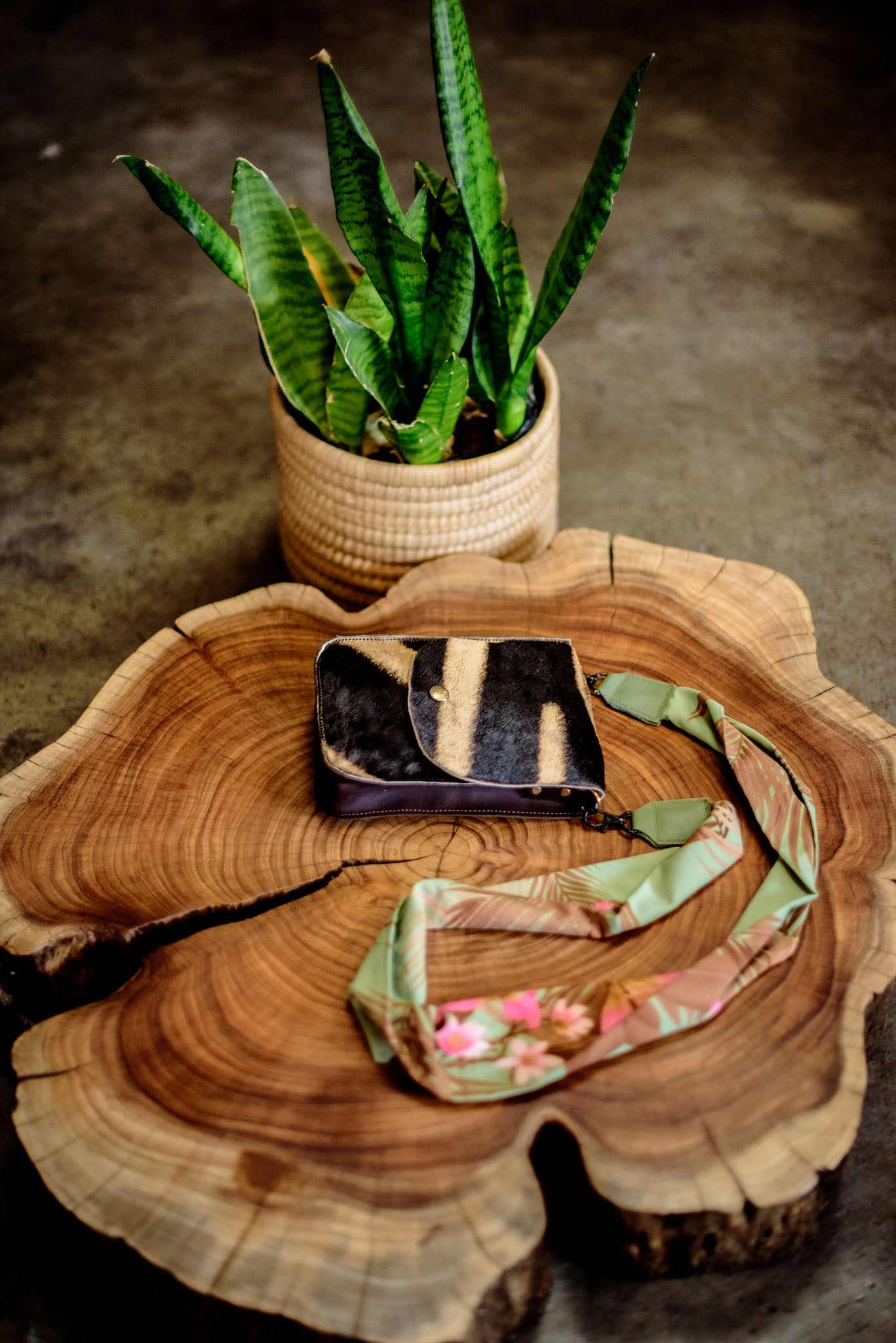 Emma Sling Bag - Hello Quality Collection