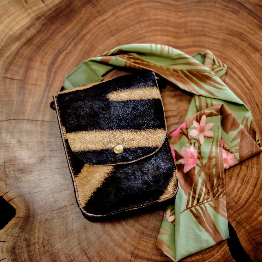 Emma Sling Bag - Hello Quality Collection