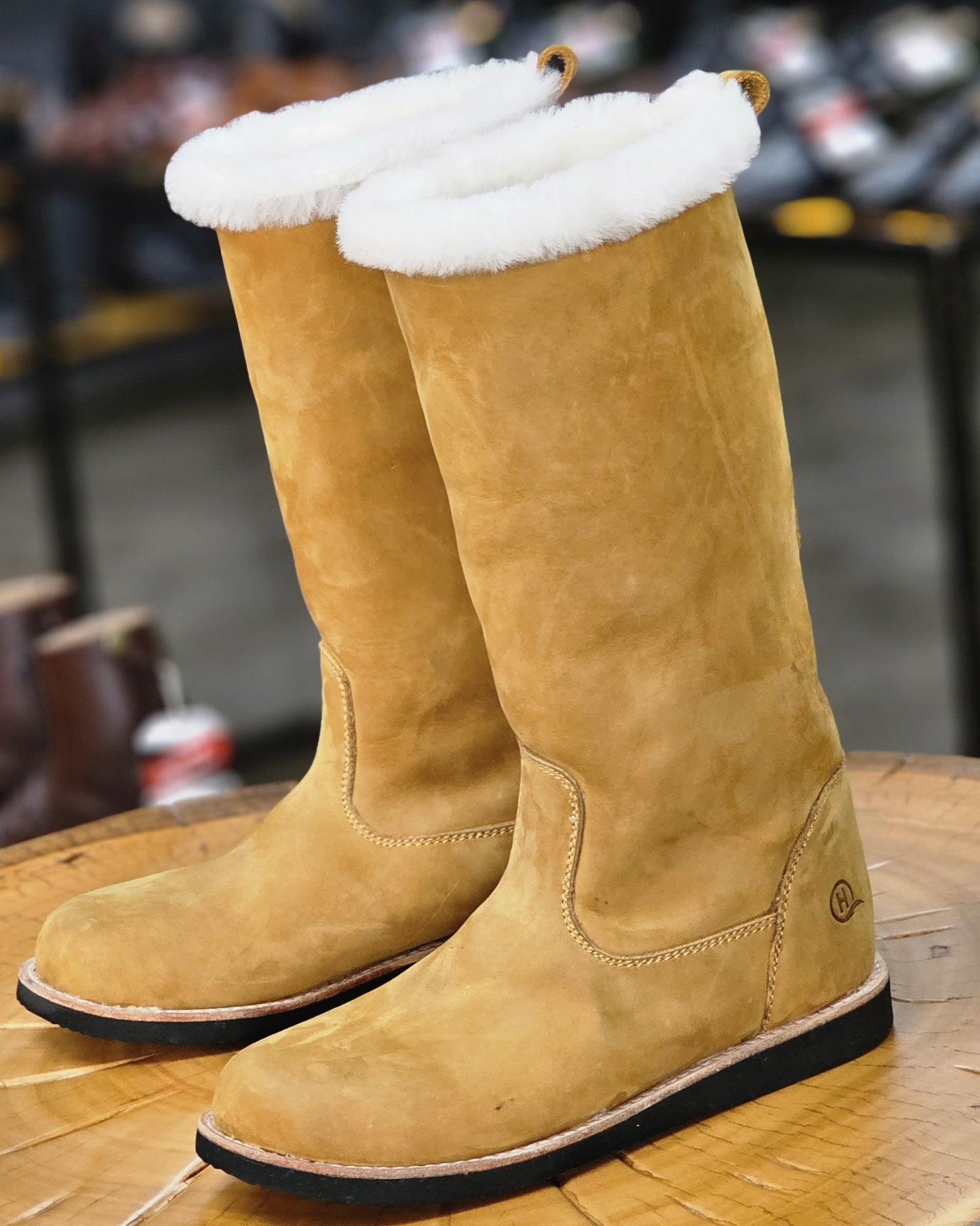 Kapp Midcalf - Hello Quality Collection