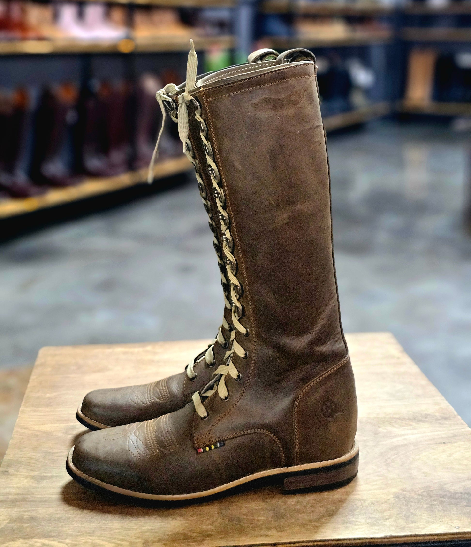 Kembo Leather Boots - Hello Quality Collection