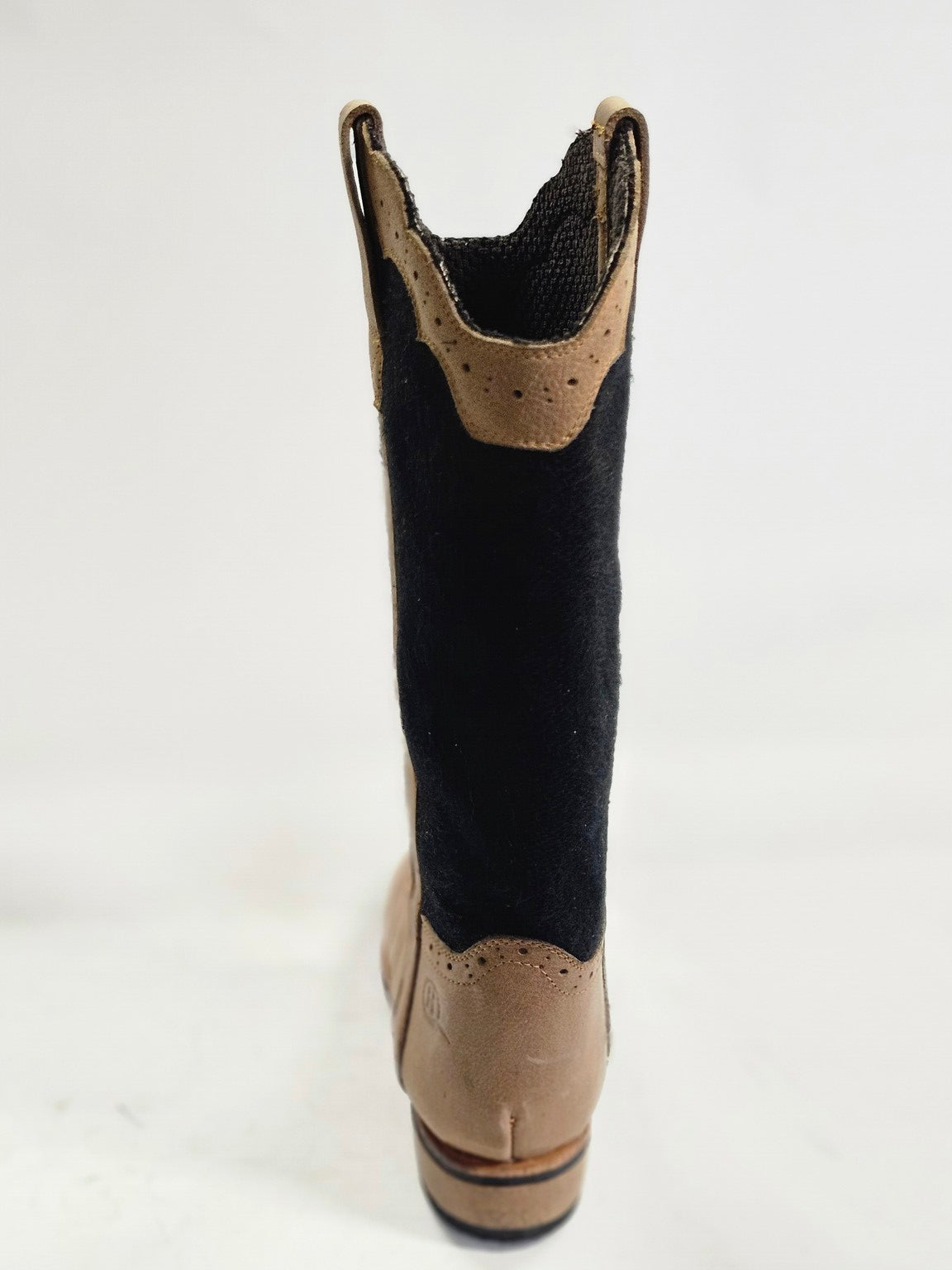 Amie Cowboy Boots - Hello Quality Collection