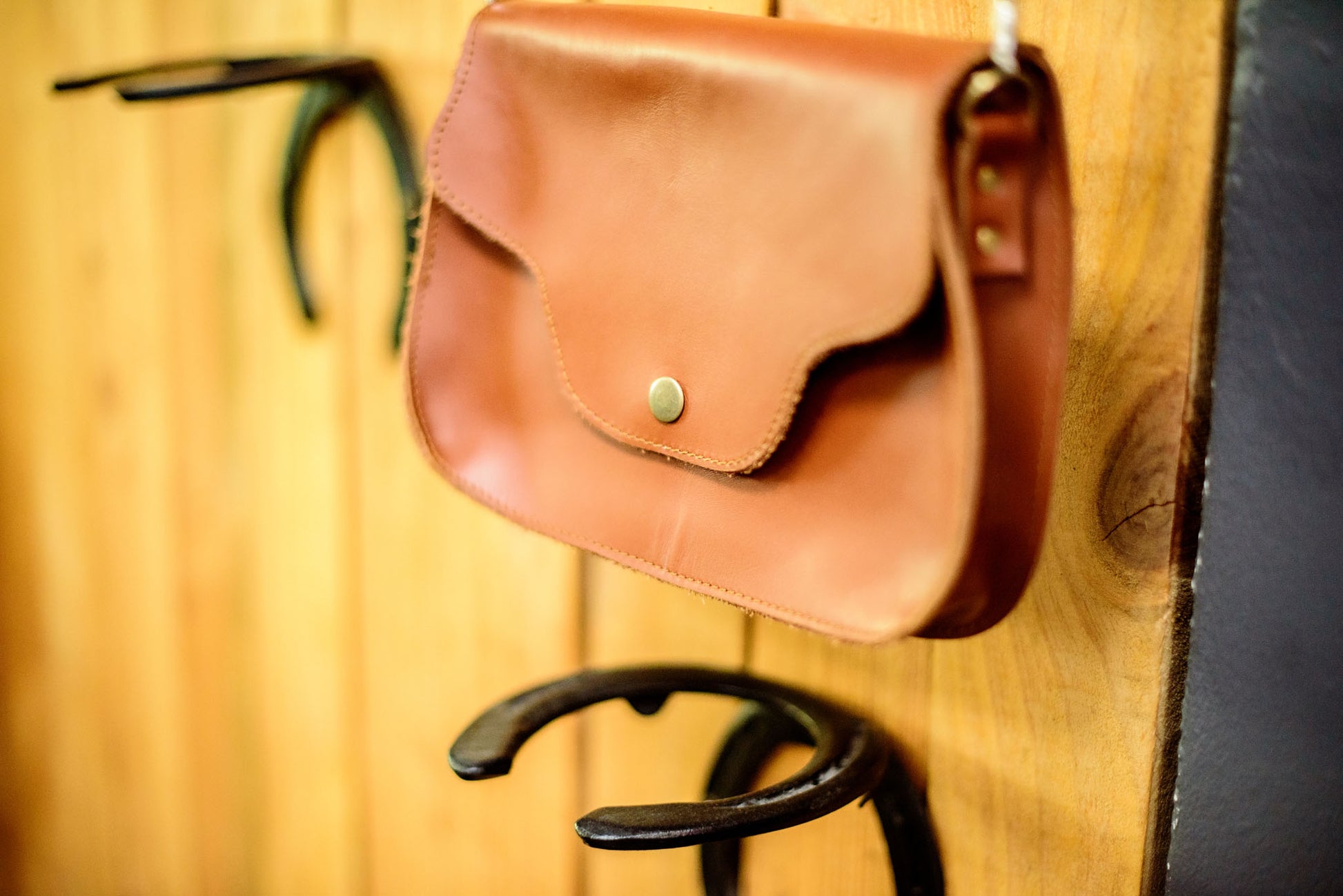 Cara Sling bag - Hello Quality Collection