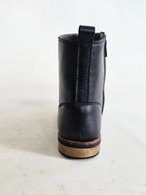 Load image into Gallery viewer, Celi Ankle Boots - Hello Quality Collection
