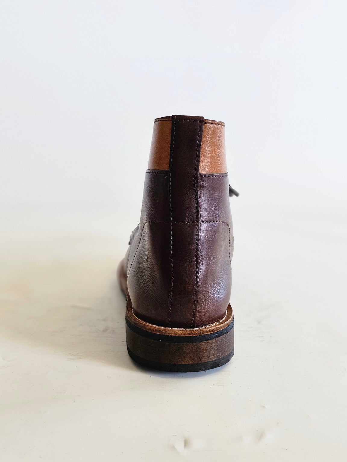Chukka Fire - Hello Quality Collection