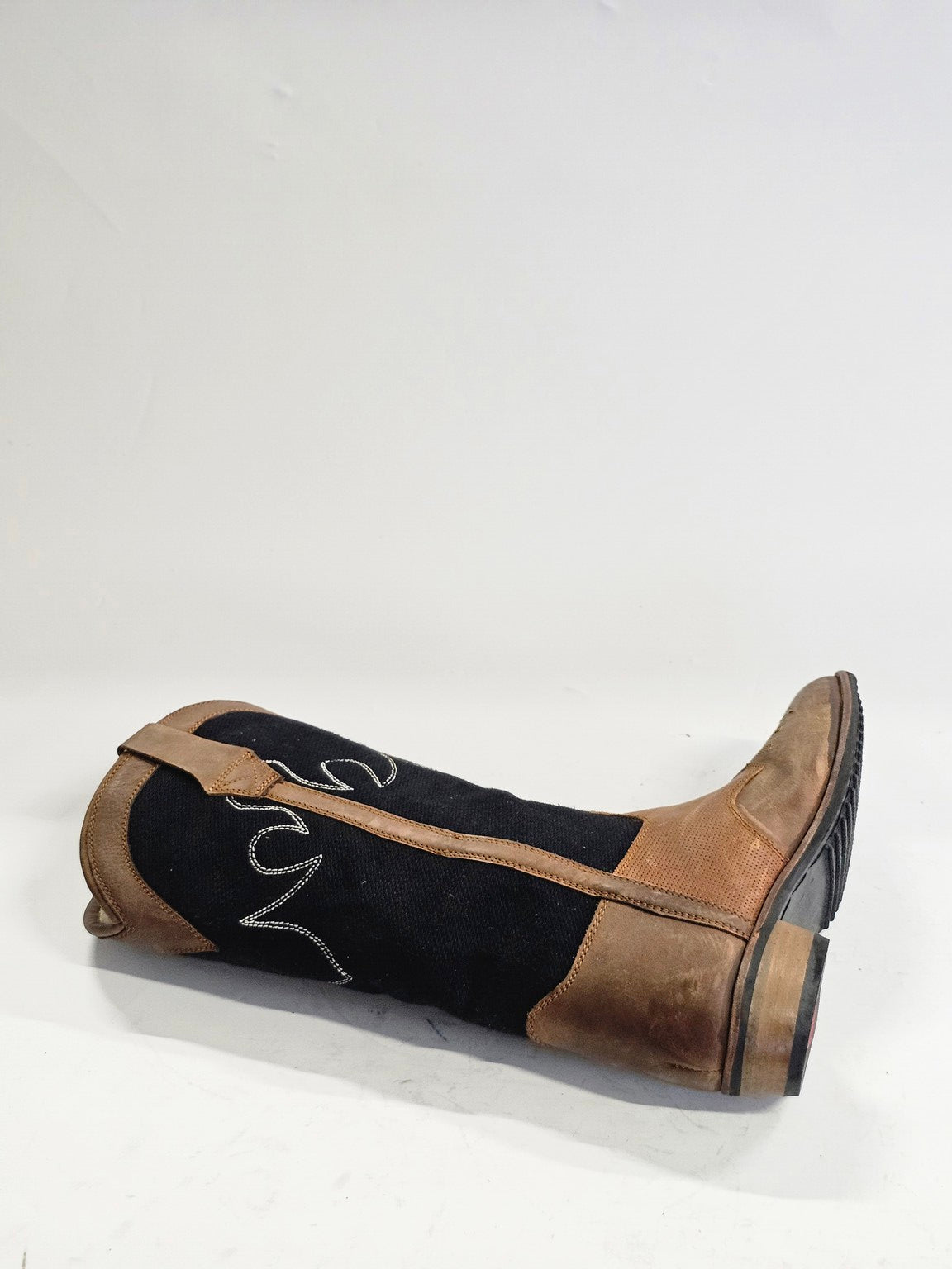 Jerry Detailed Cowboy Boots - Hello Quality Collection
